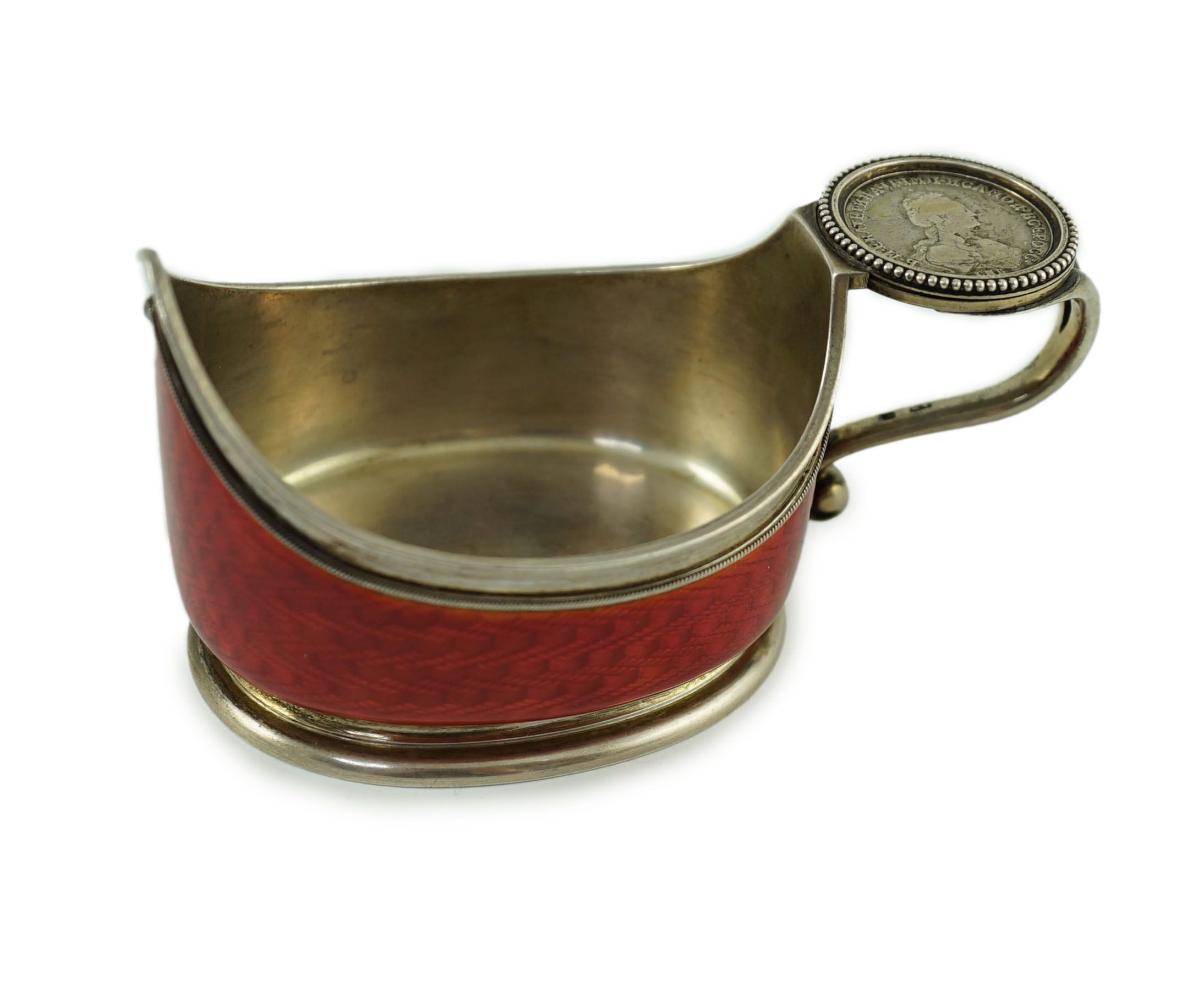 CARL FABERGE: A late 19th/early 20th century 88 zolotnik and red guilloche enamel oval kovsh, work master Anders Johan Nevalainen
